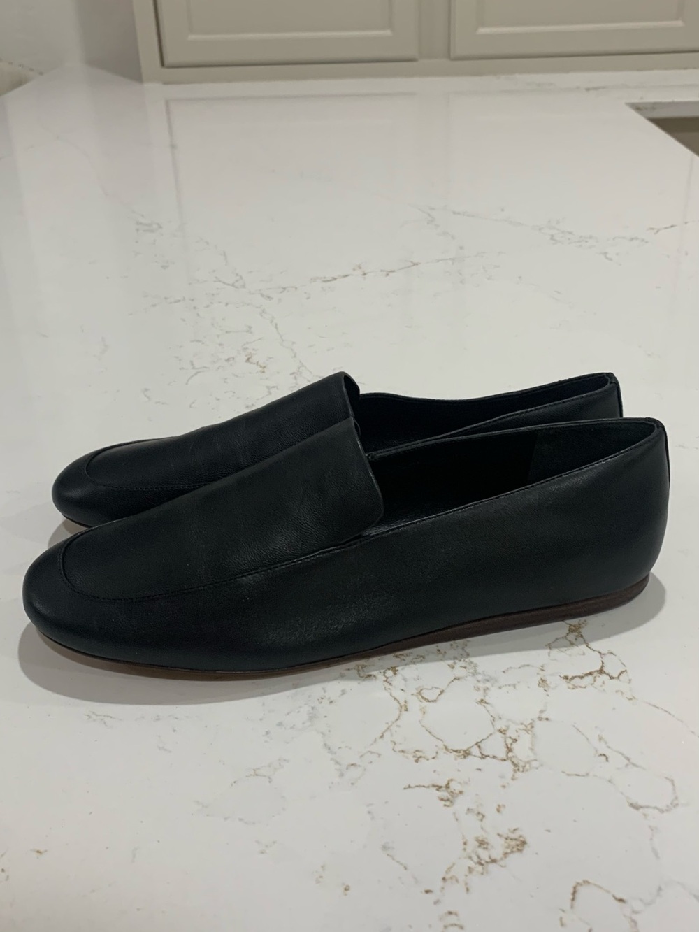 Vince Devin Flat Leather Loafers Shoes Size 9.5 M